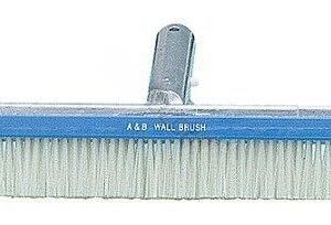 18" WHITE PVC BRISTLE CURVED ALUMINUM WALL BRUSH (A&B BRUSH - 3010)